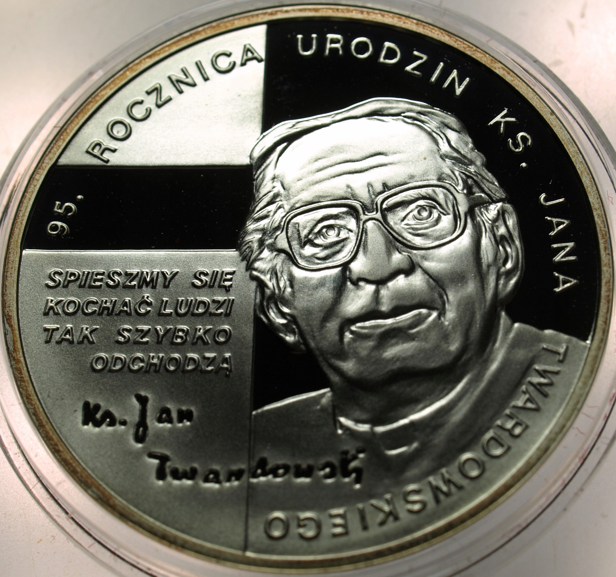 Zdjęcie 18445070430_0