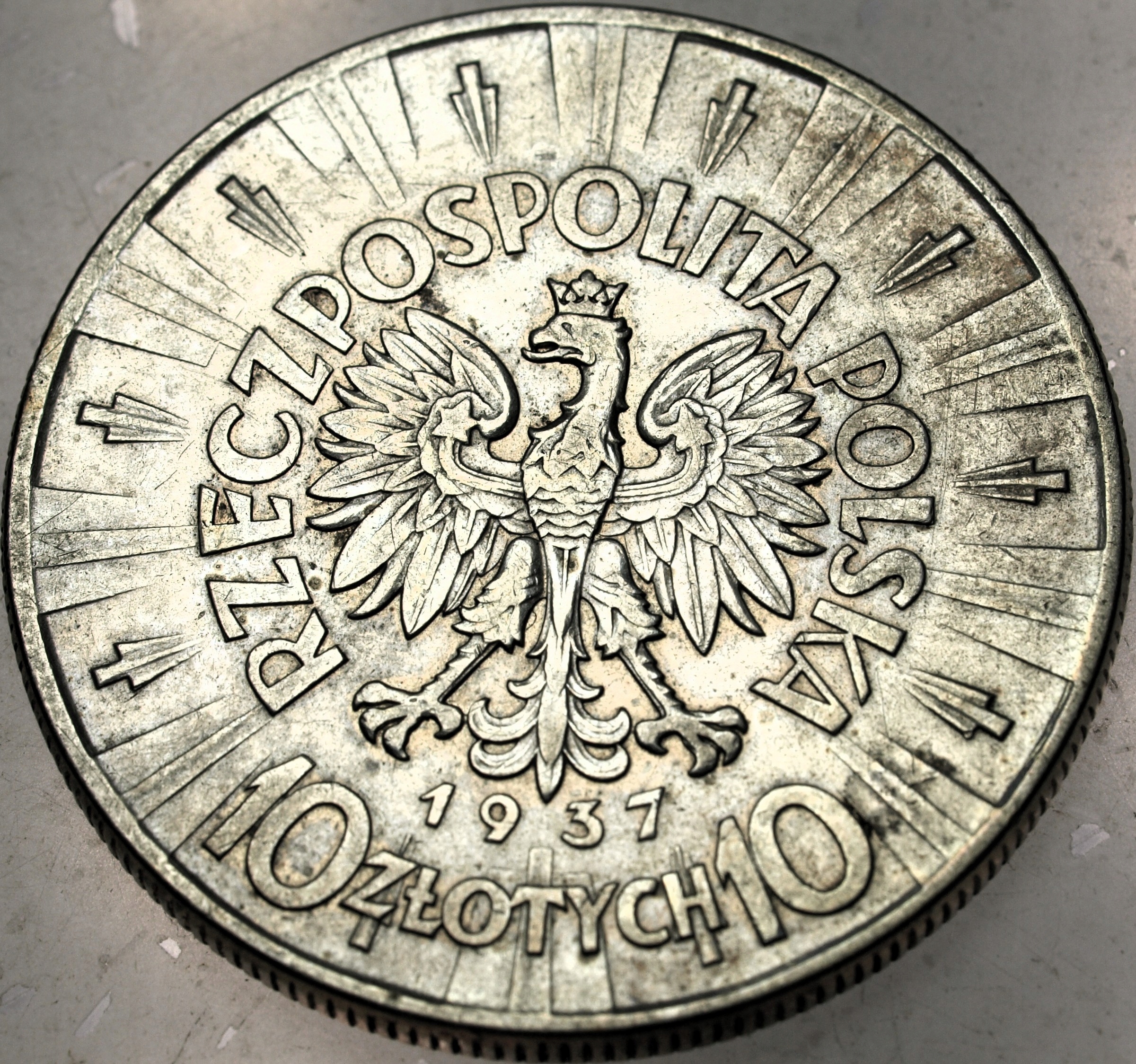 Zdjęcie 18561416547_1