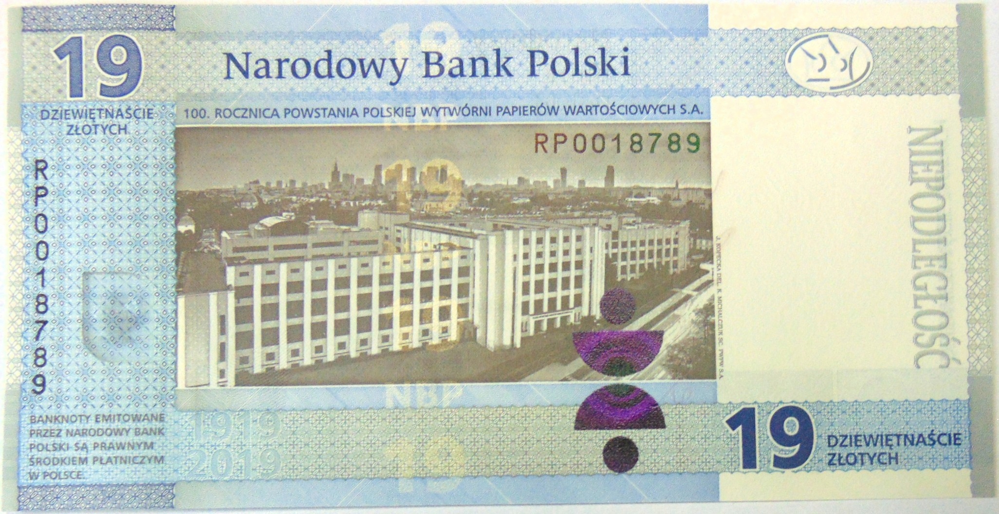 Zdjęcie 18605560886_2
