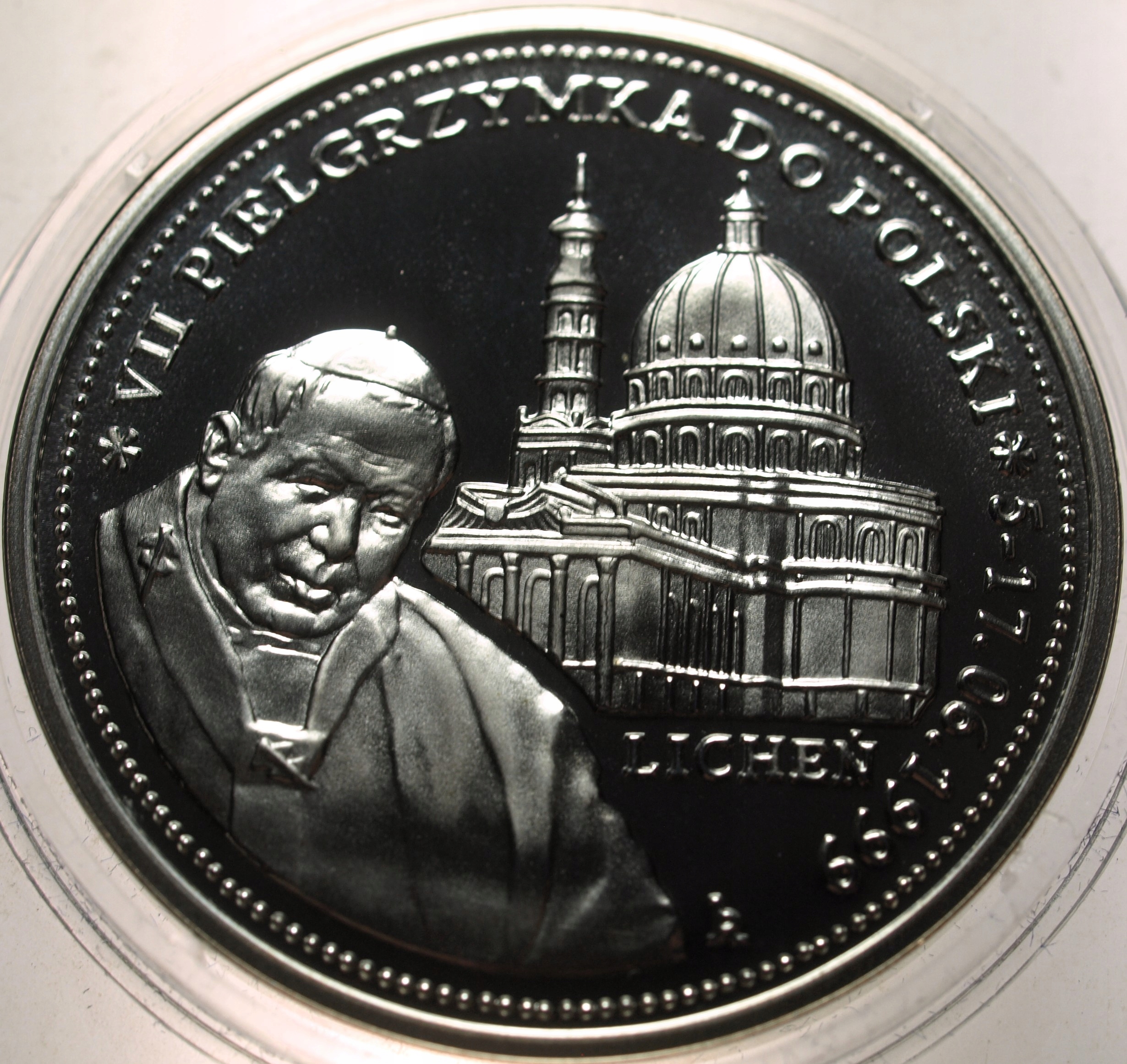 Zdjęcie 17714229378_1