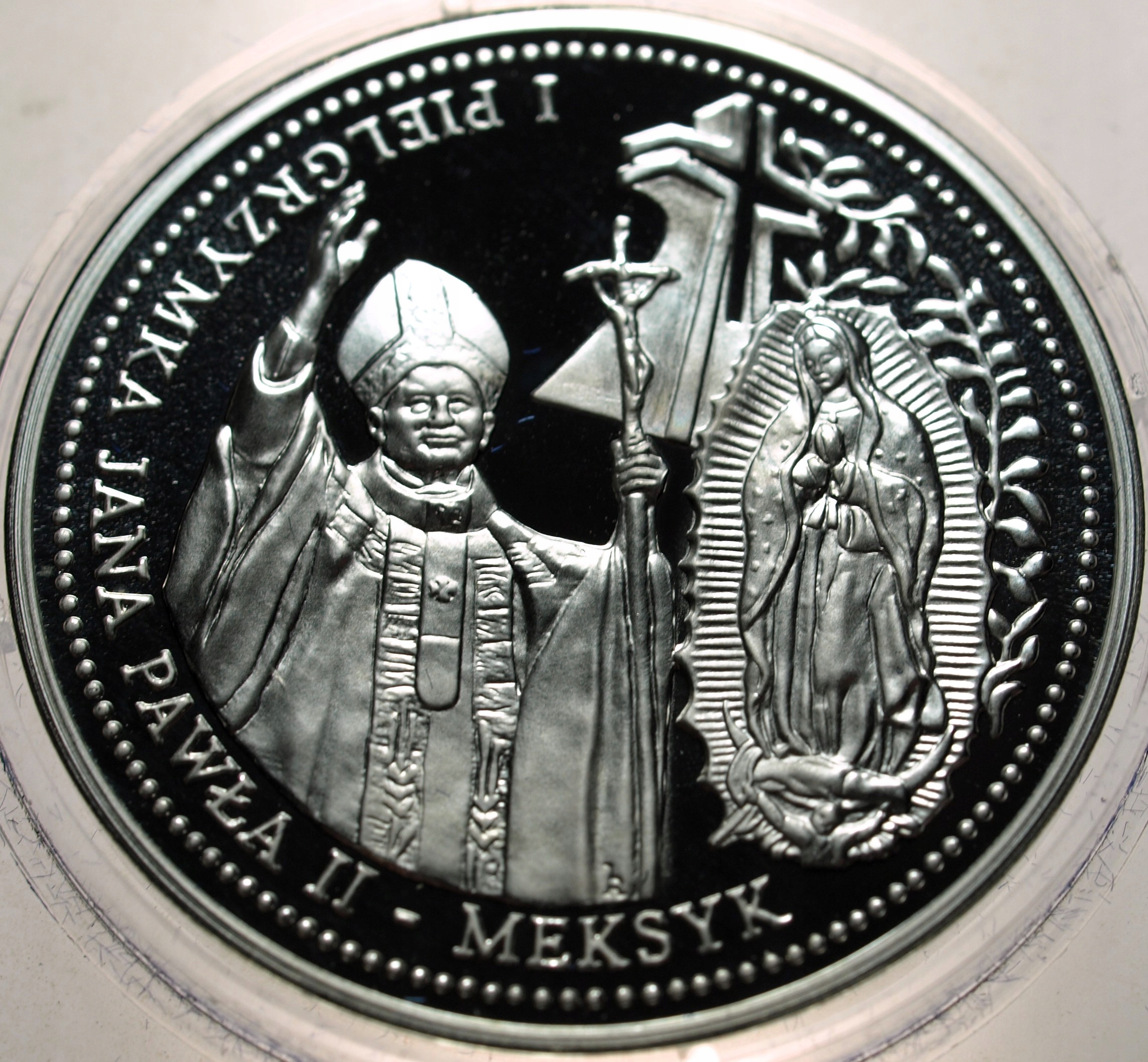 Zdjęcie 17718890602_1