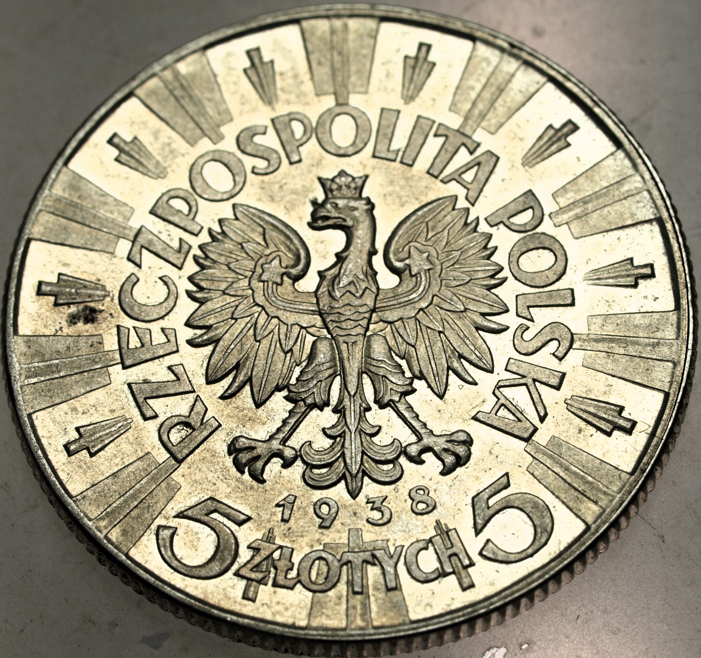 Zdjęcie 18121802965_1