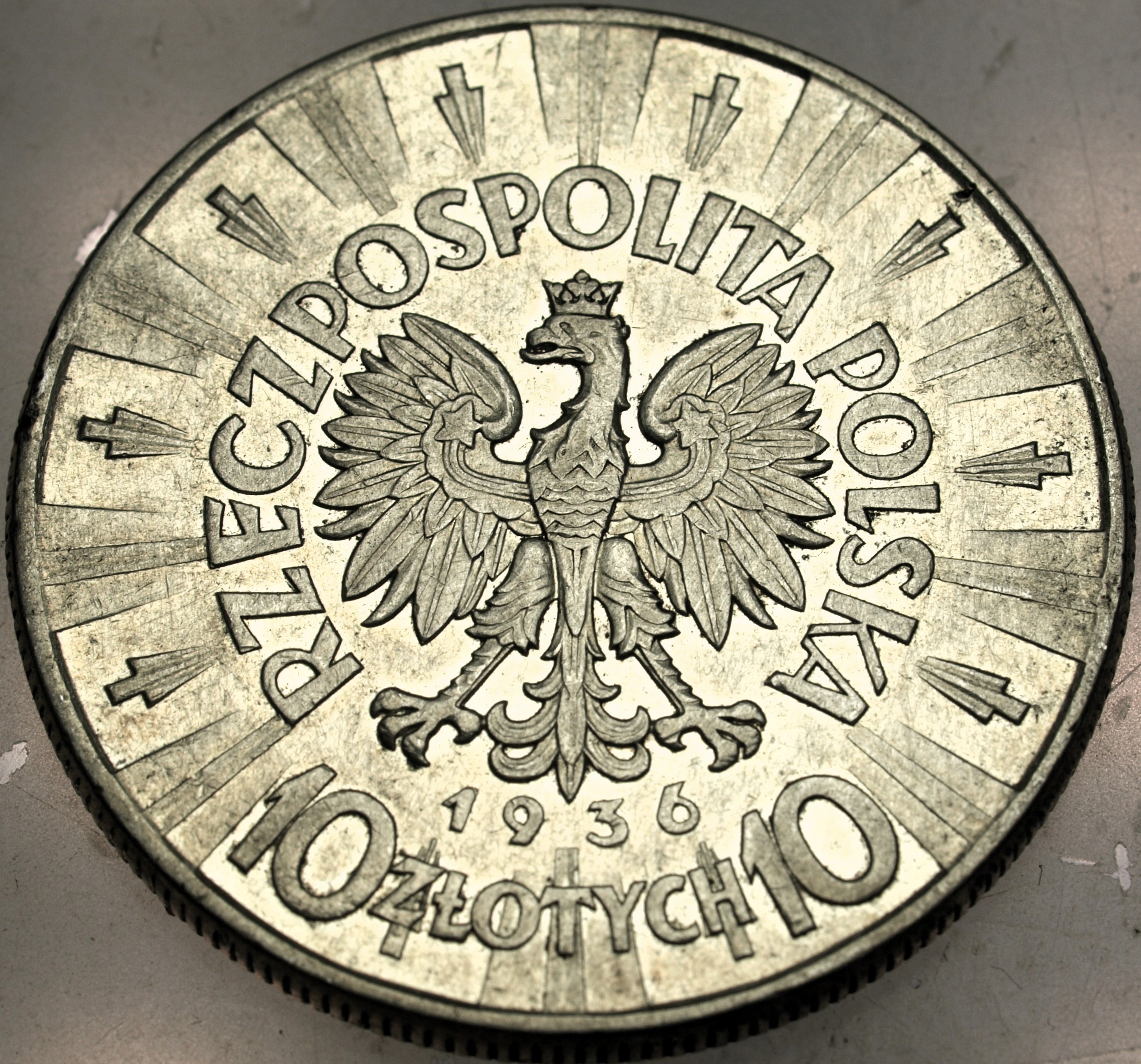 Zdjęcie 18139649776_1